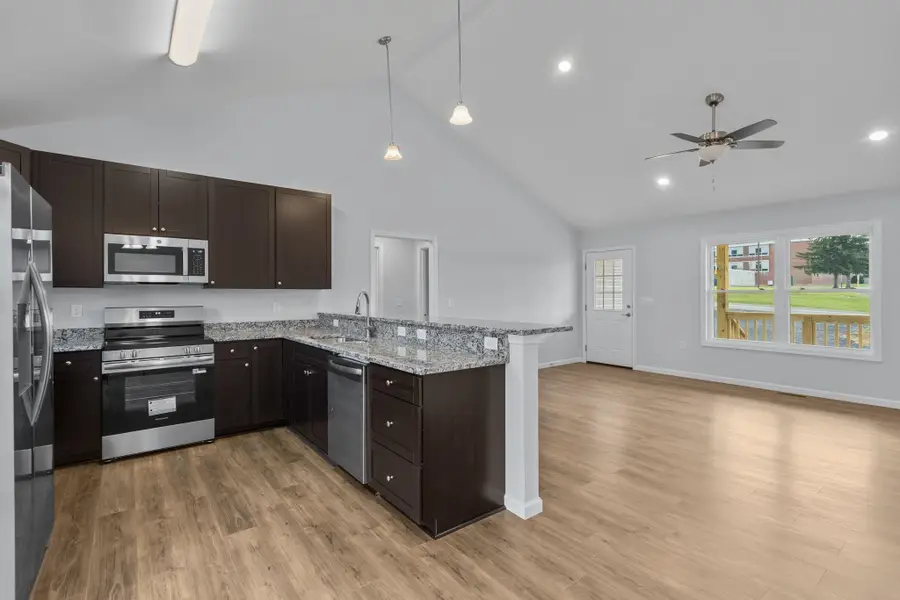 255 Holly Hill St, Broadway, VA 22815 - #2