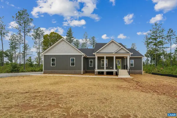 4345 Deep Creek Rd, Kents Store, VA 23084