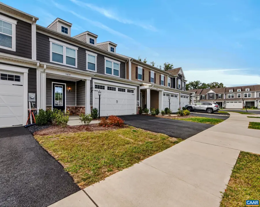 1637 Koch Ct, Charlottesville, VA 22911 - #2