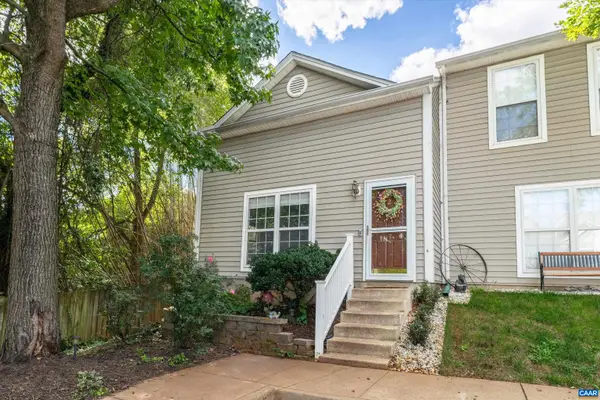 122 Danbury Ct, Charlottesville, VA 22902