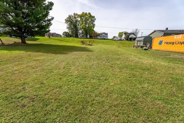 TBD 1 S Second St, Shenandoah, VA 22849