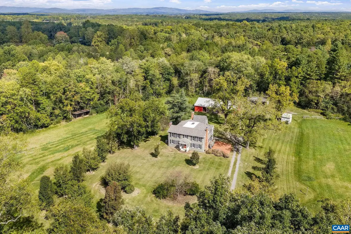 7810 Albevanna Spring Rd, Scottsville, VA 24590 - #1