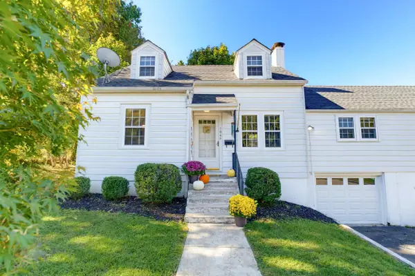 104 Harper Ct, Staunton, VA 24401