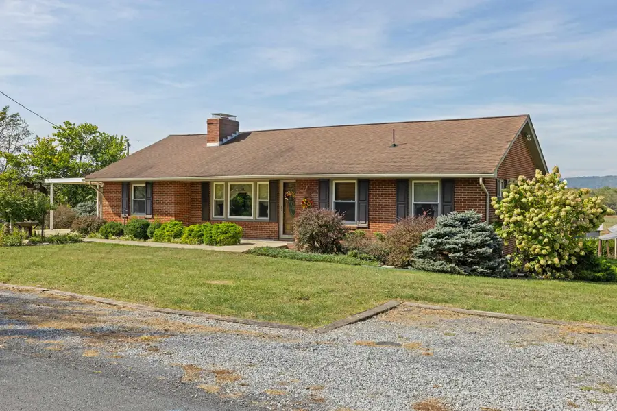 517 Old White Hill Rd, Stuarts Draft, VA 24477 - #2
