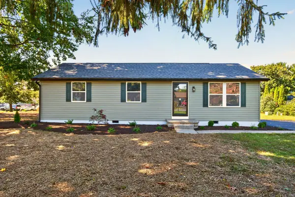 1801 Gum Ave, Grottoes, VA 24441