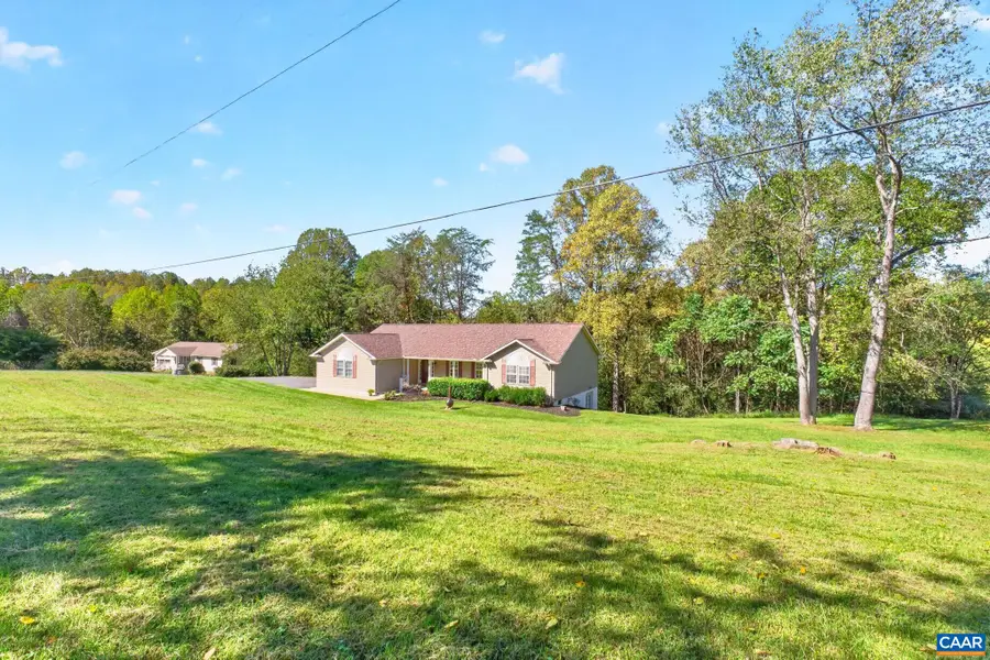 104 Half Penny Ln, Madison, VA 22727 - #2