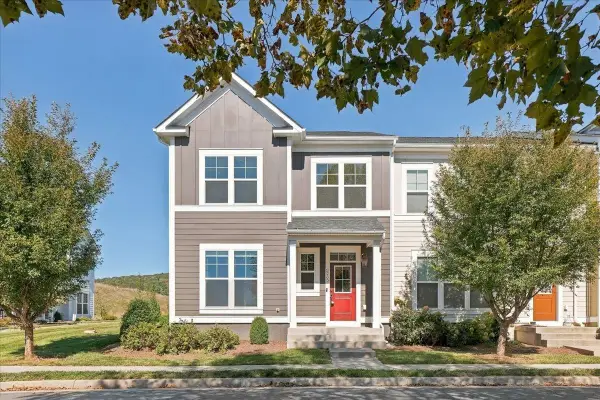 3255 Battery Park Pl, Rockingham, VA 22801