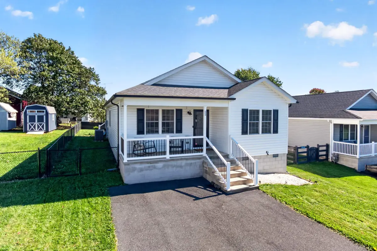 52 Church Hill Ln, Fishersville, VA 22939 - #1