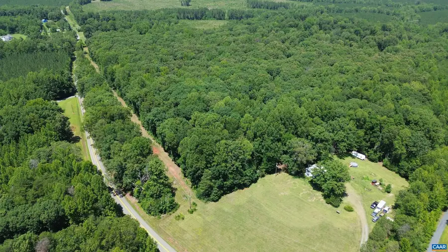 3818 Stage Junction Rd, Columbia, VA 23038 - #3