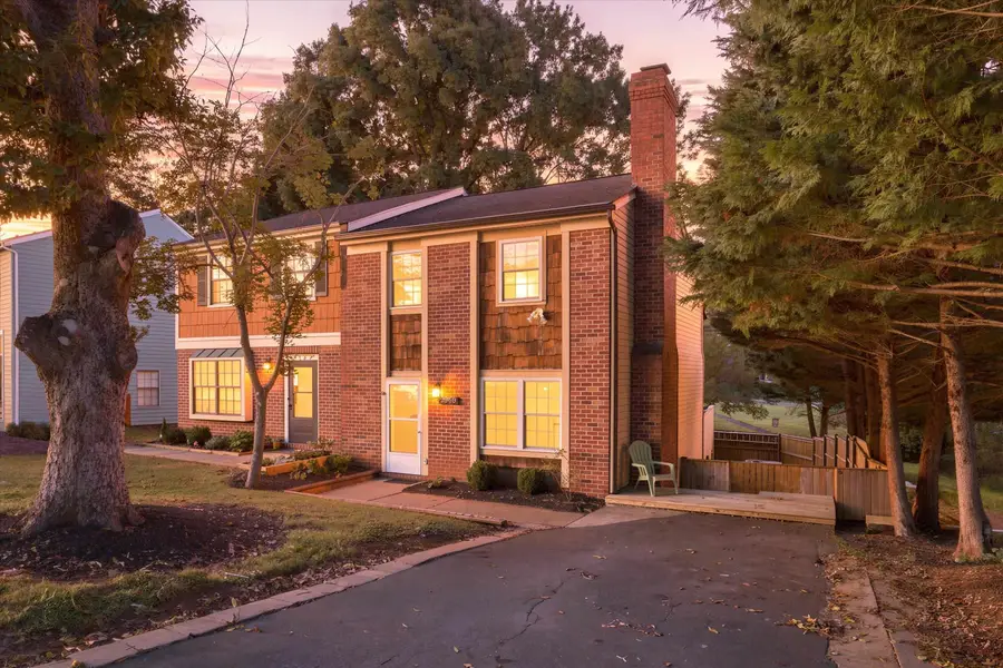 2368 Whitney Ct, Charlottesville, VA 22911 - #2