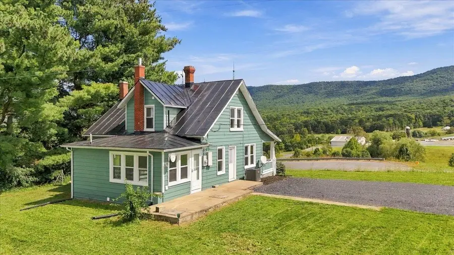 12029 Mountain Valley Rd, Plains, VA 22802 - #3