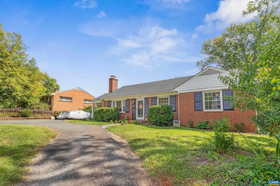 1010 Park St, Charlottesville, VA 22901 - #2