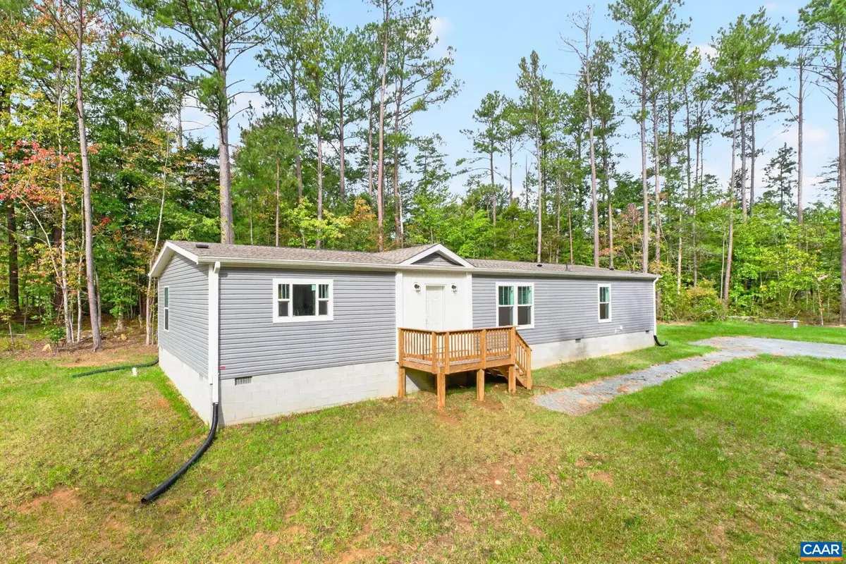 5195 Green Creek Rd, Schuyler, VA 22969 - #1