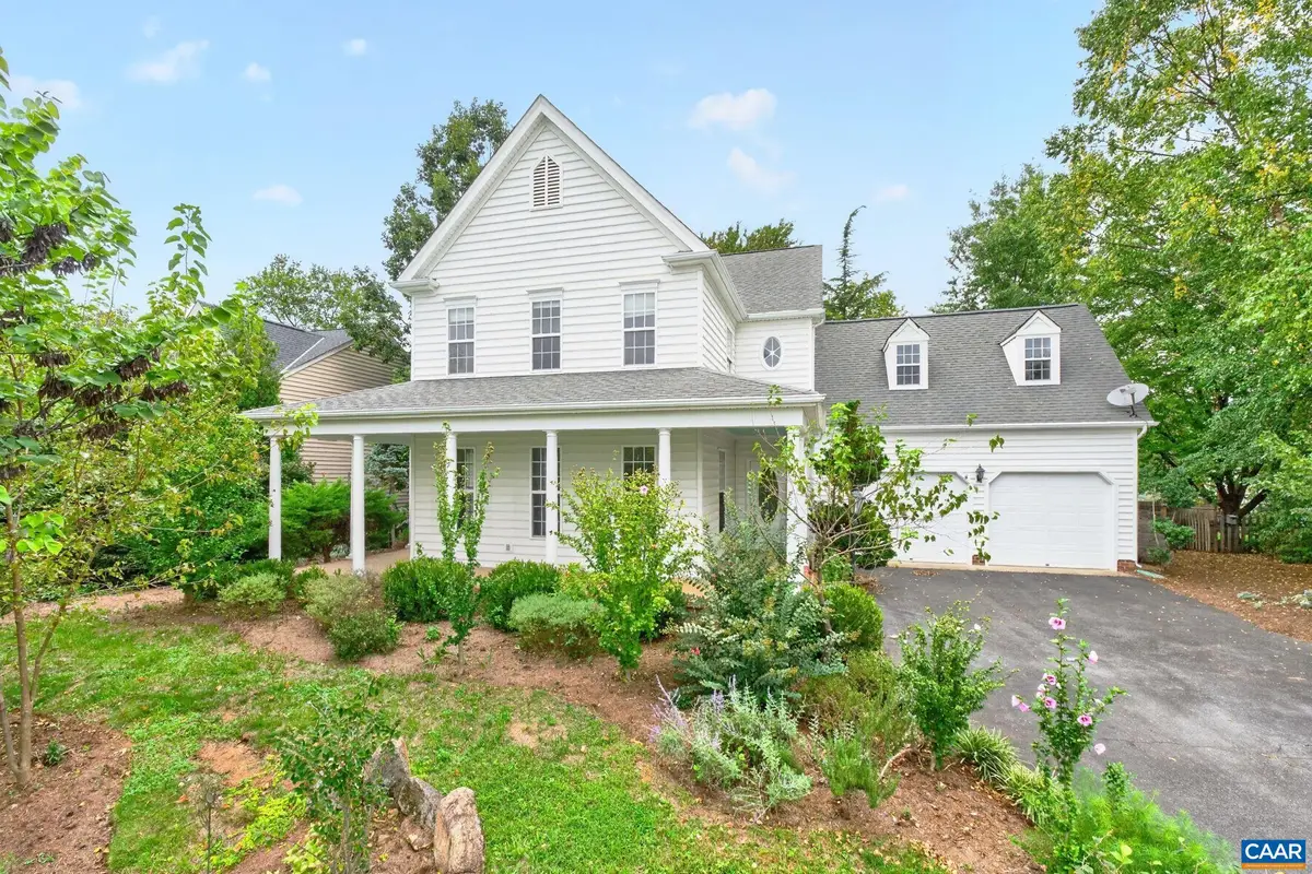 938 Braeburn St, Crozet, VA 22932 - #1