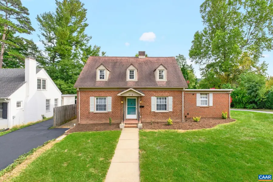 912 Lyndhurst Rd, Waynesboro, VA 22980 - #3