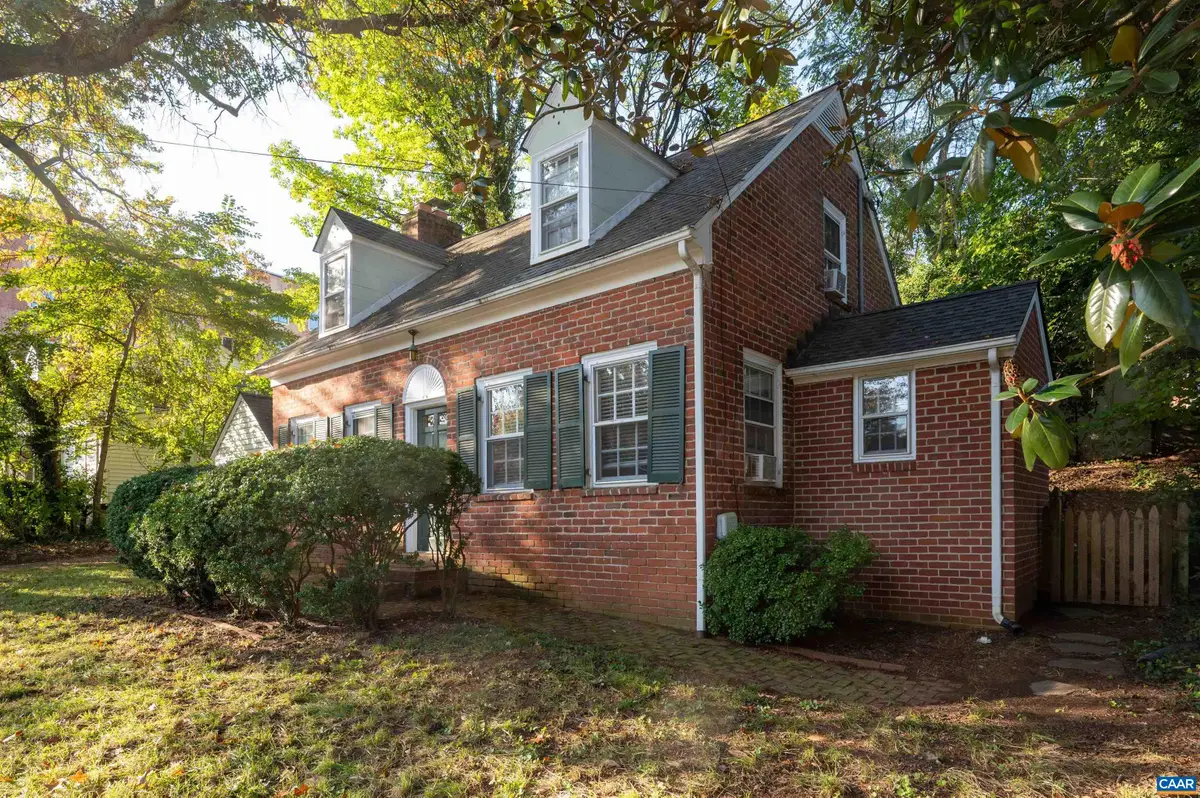118 Washington Ave, Charlottesville, VA 22903 - #1