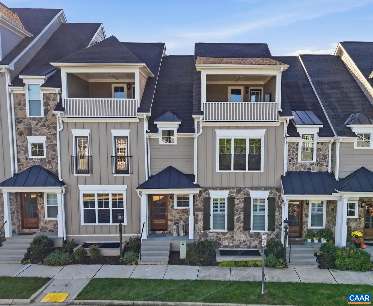 5477 Golf Dr, Crozet, VA 22932 - #1