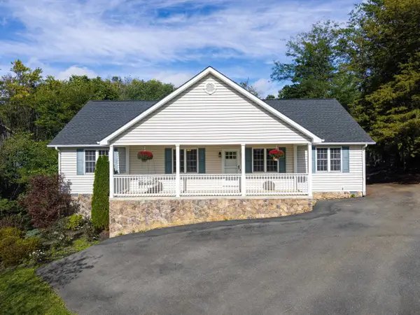 610 Cedar Ct, Woodstock, VA 22664