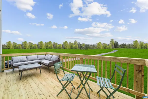 269 Oldfield Dr, Charlottesville, VA 22902