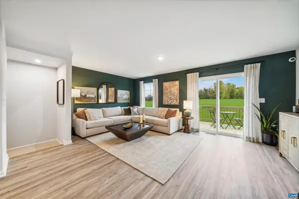 253 Oldfield Dr, Charlottesville, VA 22902