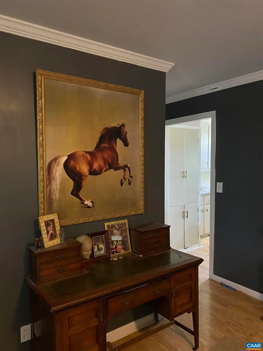 167 Hollow Ln, Scottsville, VA 24590 - #2