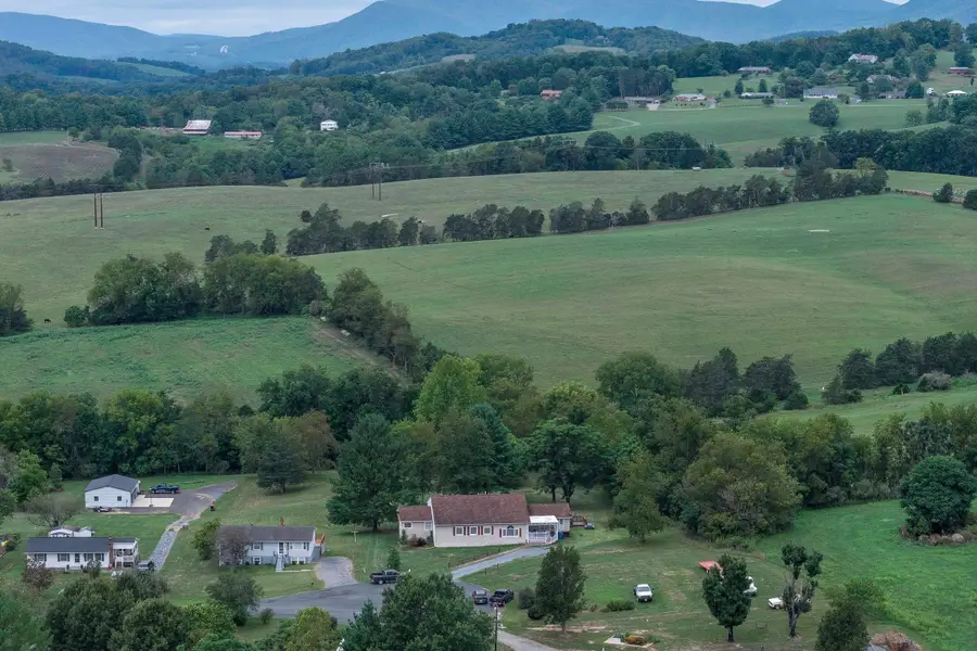 149 Appalachian Rise, Lexington, VA 24450 - #2