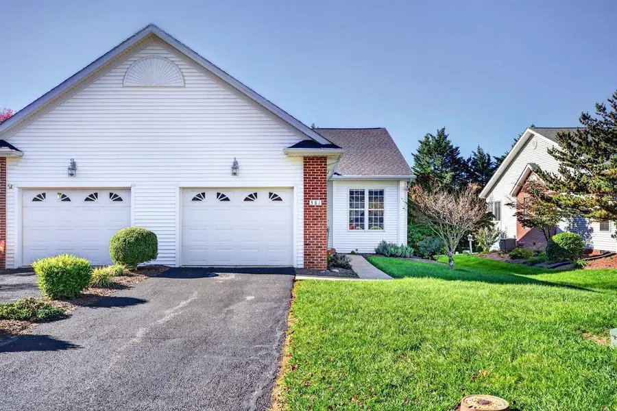 381 Spring Oaks Dr, Massanetta Springs, VA 22801 - #2