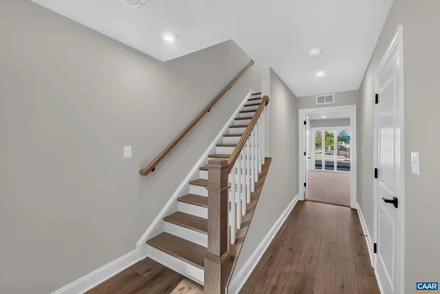 4B-403 Fowler St, Charlottesville, VA 22901 - #2