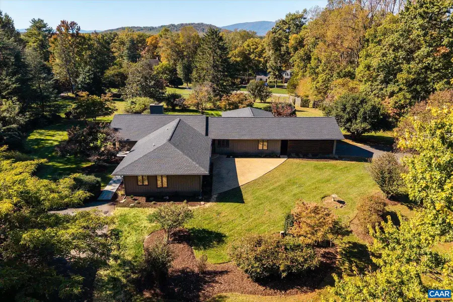 1221 West Leigh Dr, Charlottesville, VA 22901 - #3