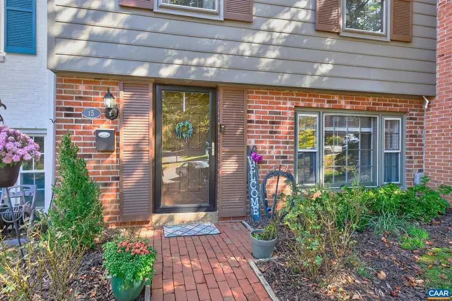 15 Georgetown Green, Charlottesville, VA 22901 - #2