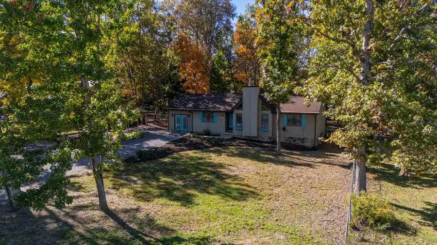 295 Cooper Dr, Stuarts Draft, VA 24477 - #2