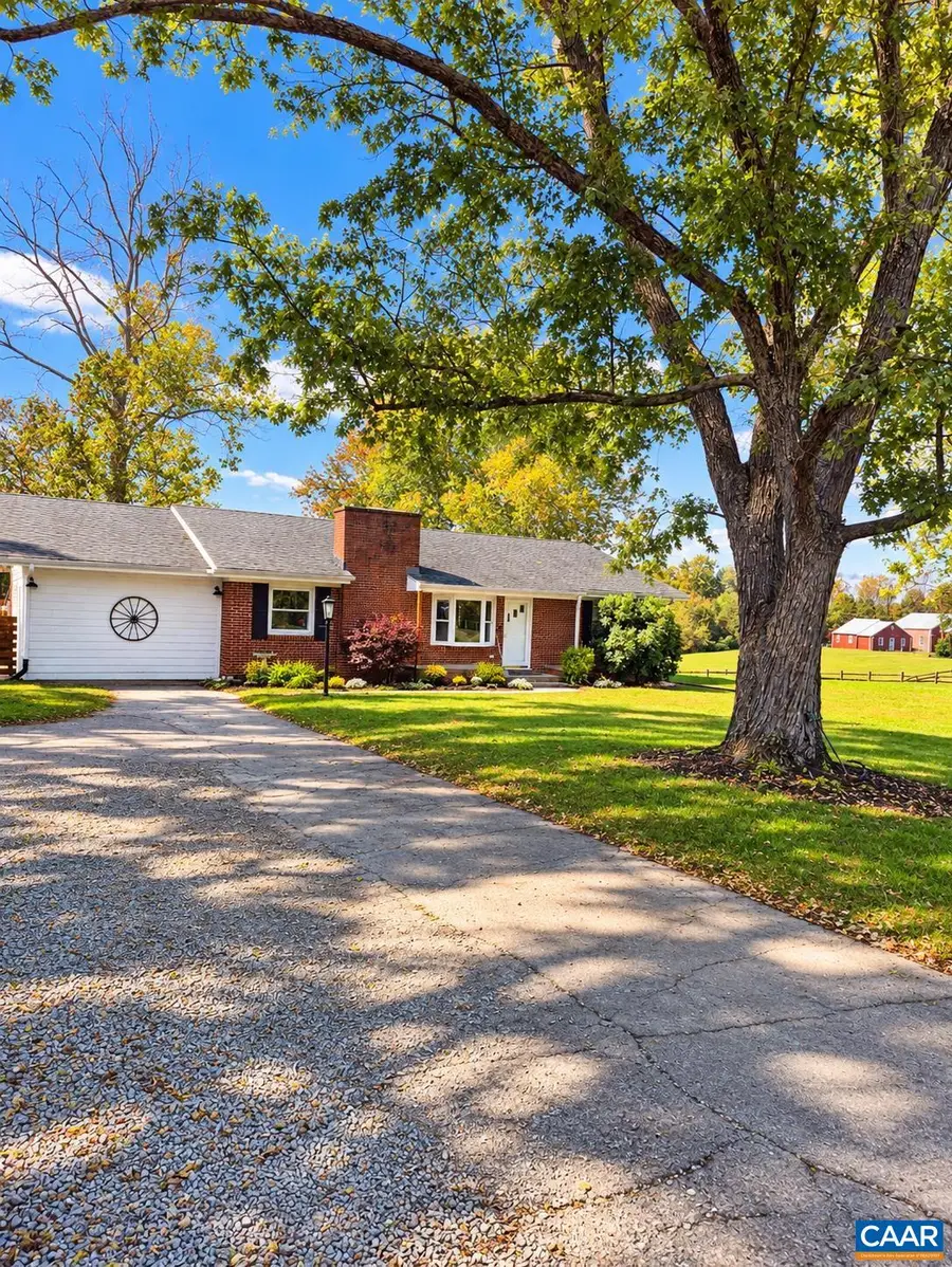 3325 Thomas Jefferson Pkwy, Palmyra, VA 22963 - #2