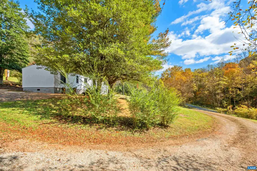 394 Colleen Rd, Arrington, VA 22922 - #2