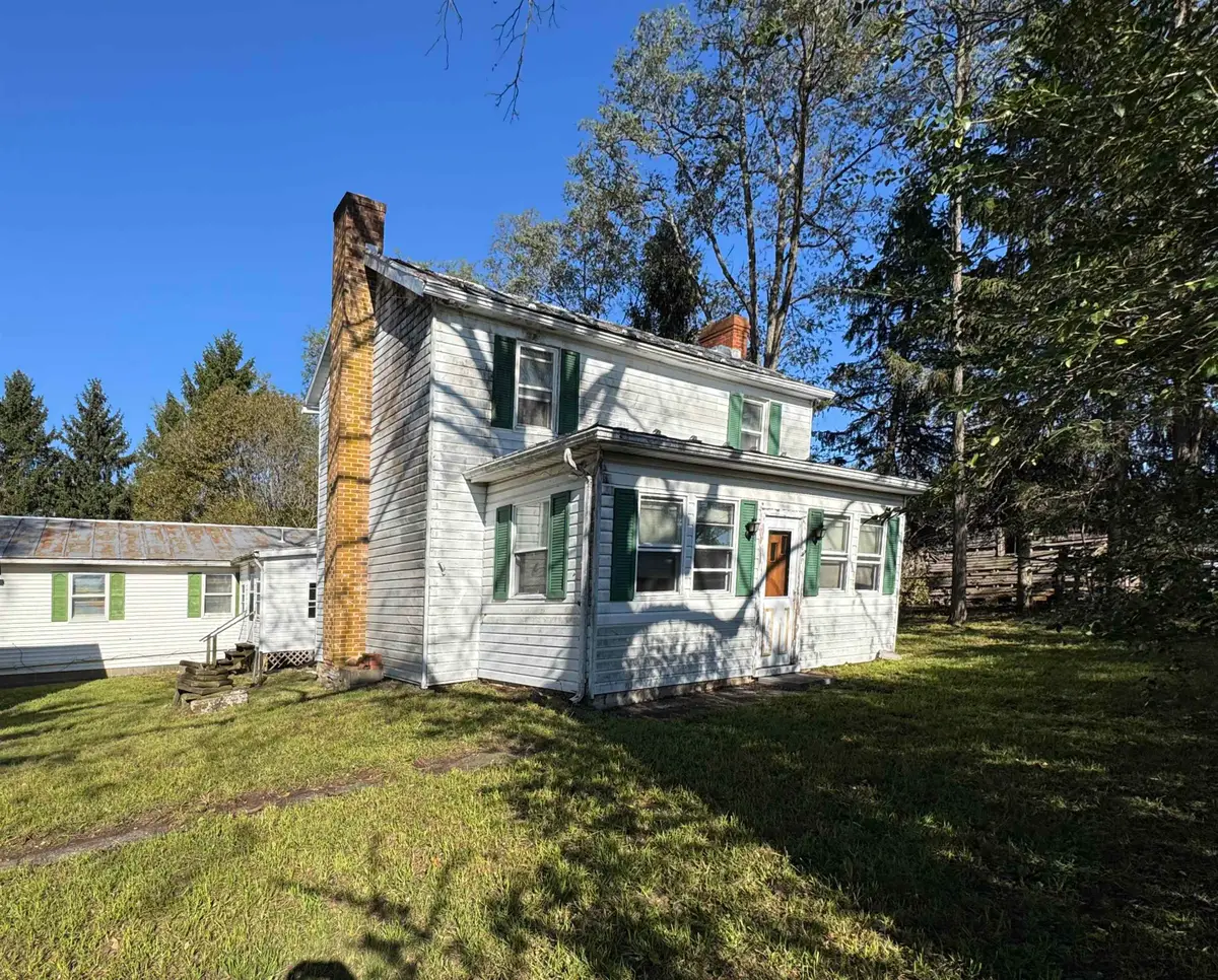 21 Sugar Loaf Rd, Staunton, VA 24401 - #1