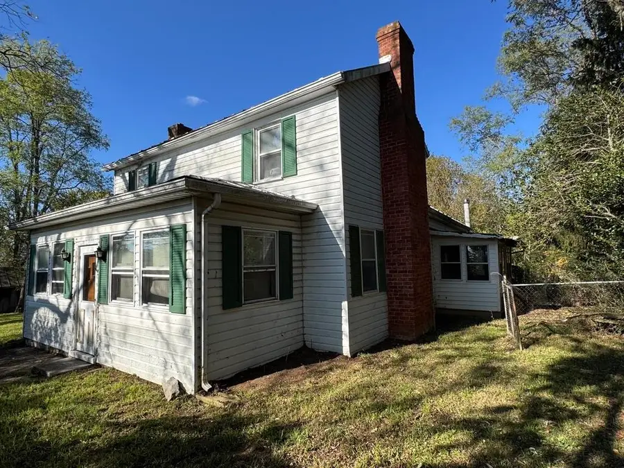 21 Sugar Loaf Rd, Staunton, VA 24401 - #2