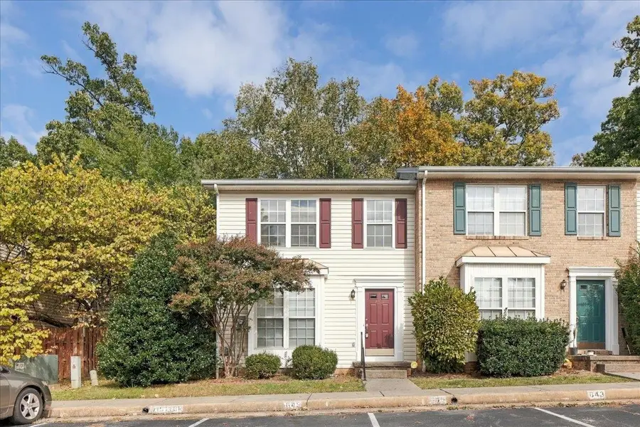 645 Stonewall Dr, Harrisonburg, VA 22801 - #2