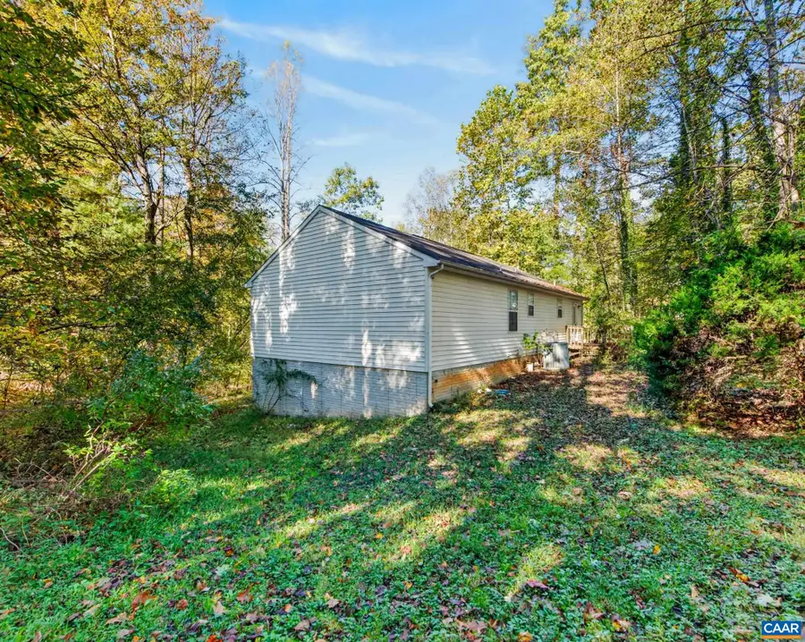 320 Jonquil Rd, Ruckersville, VA 22968 - #2