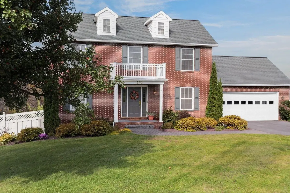 752 Boyers Rd, Central, VA 22801 - #1