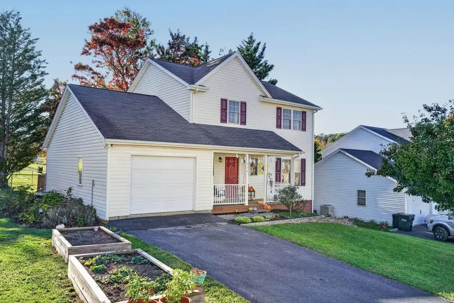 904 Bull Run, Staunton, VA 24401 - #3