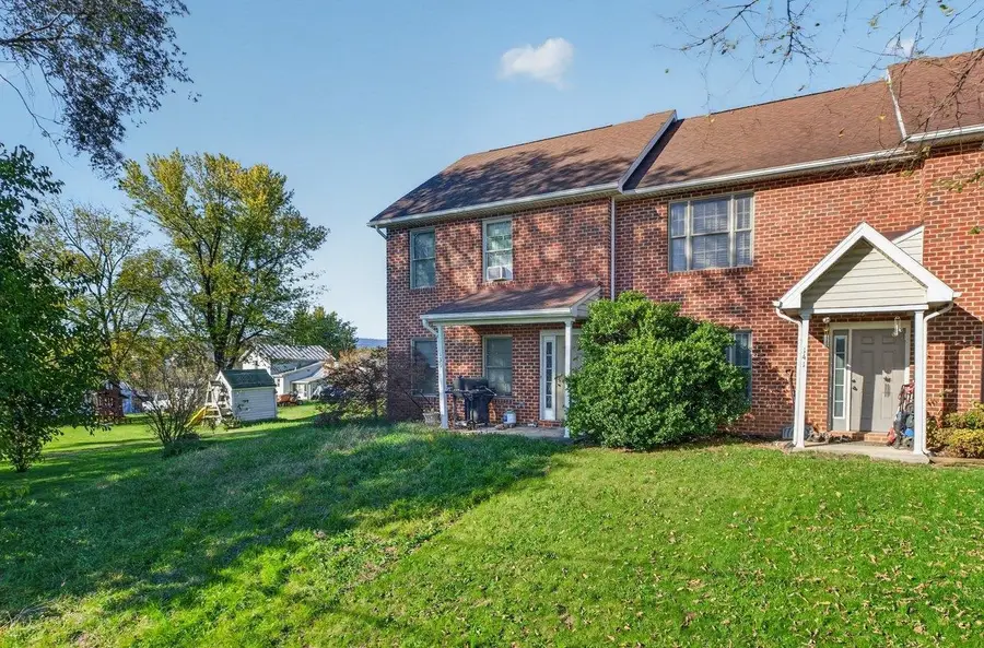 139 Jackson St, Broadway, VA 22815 - #2