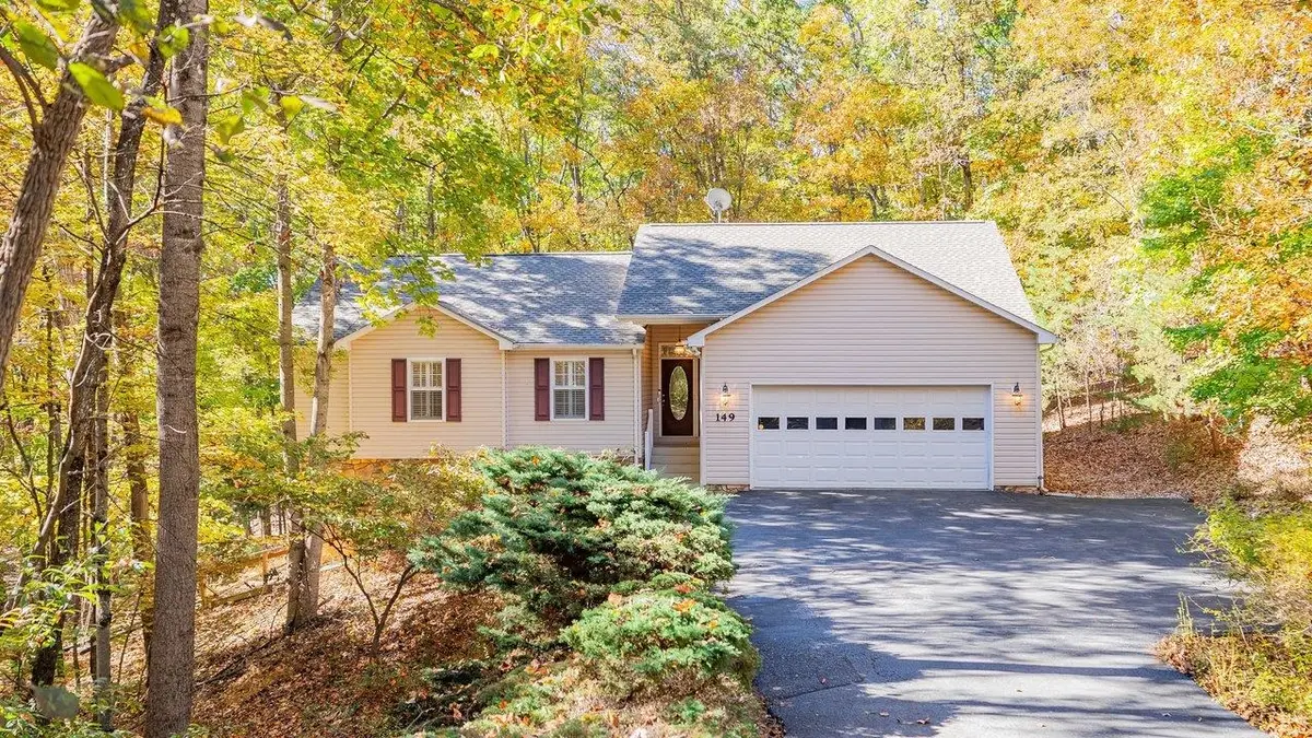149 Pleasant Ln, McGaheysville, VA 22840 - #1