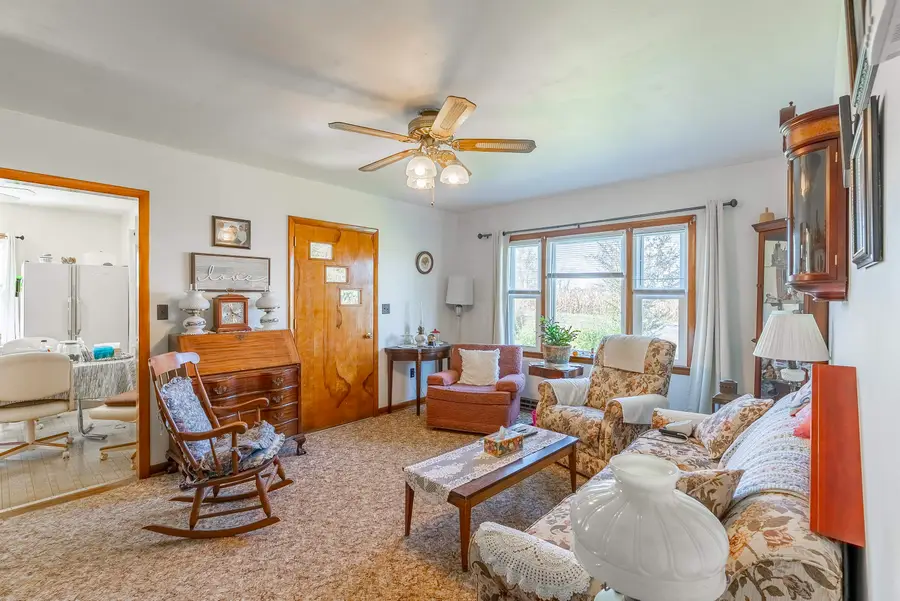 903 Entry School Rd, Fishersville, VA 22939 - #3