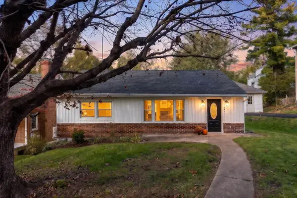 409 Hendren Ave, Staunton, VA 24401