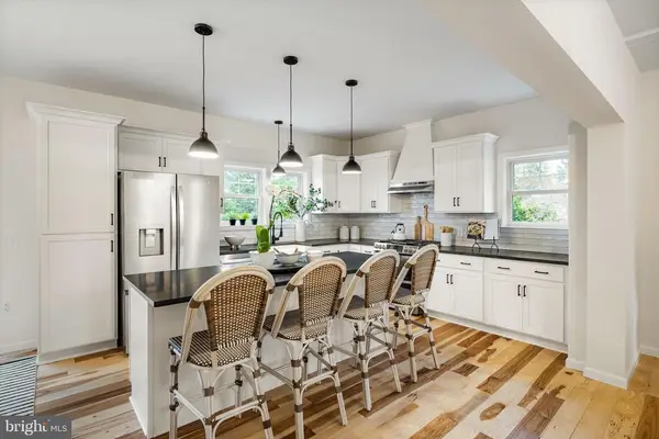 104 Haven Ct E, Charlottesville, VA 22911