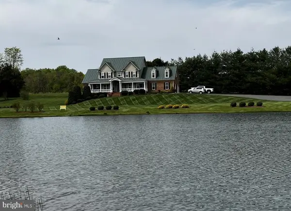 18438 Snaffle Ln, Culpeper, VA 22701