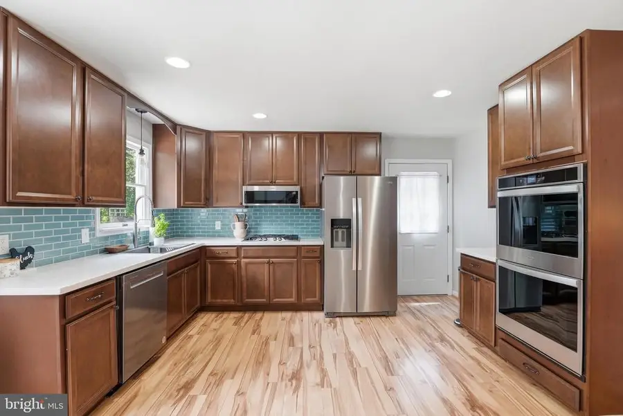 6235 Scottsville Rd, Jeffersonton, VA 22724 - #3