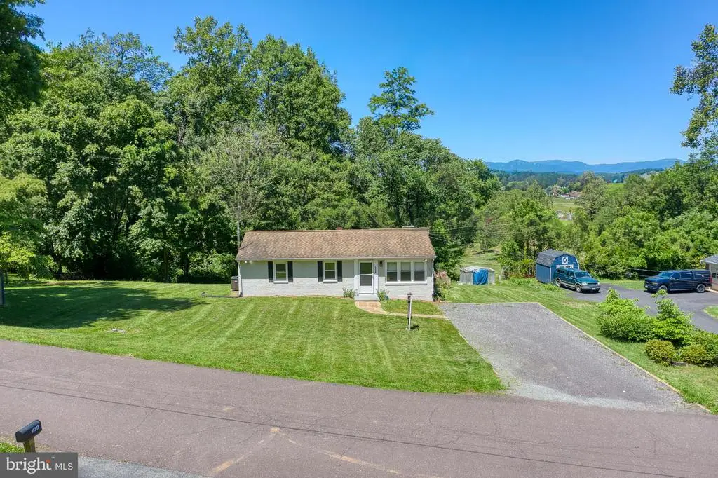 18318 Fox Mountain Ln, Culpeper, VA 22701 - #1