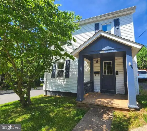 130 Edmondson St W, Culpeper, VA 22701