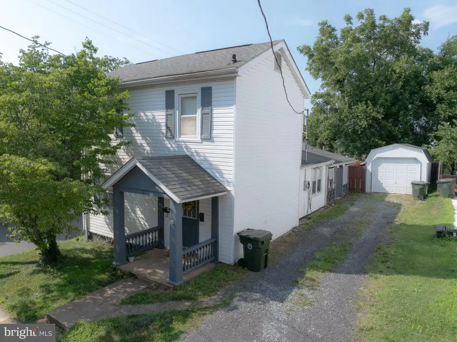 130 Edmondson St W, Culpeper, VA 22701 - #2