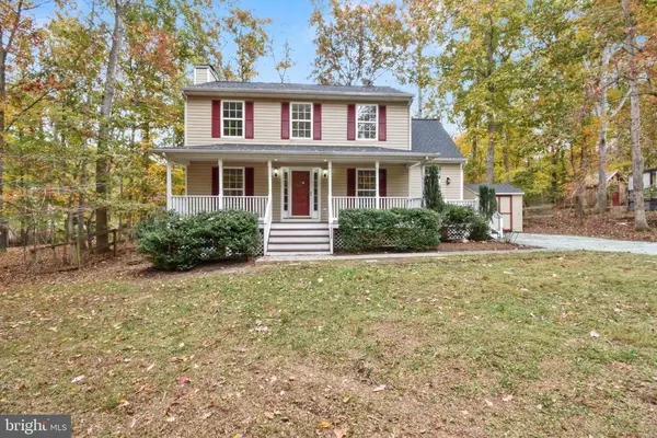 11 Bearwood Dr S, Palmyra, VA 22963